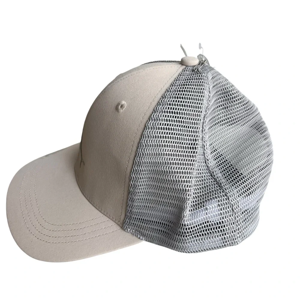 Tommy Bahama Men’s One Size, Cream Gray Marlin Adjustable Snap Back Baseball Hat - Picture 4 of 16